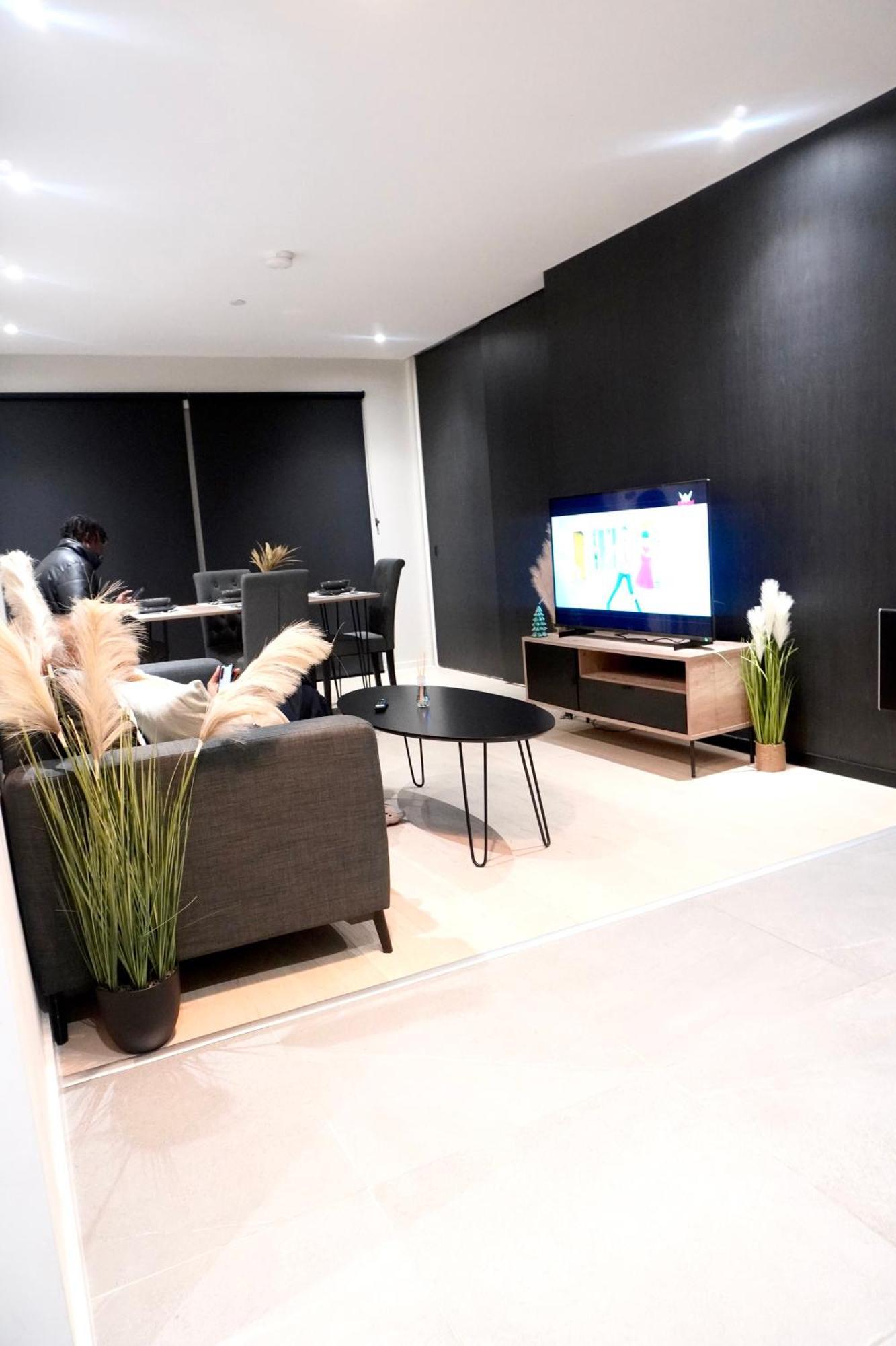 Central Manchester Luxury 2 Bed Apartment With Balcony Exterior foto