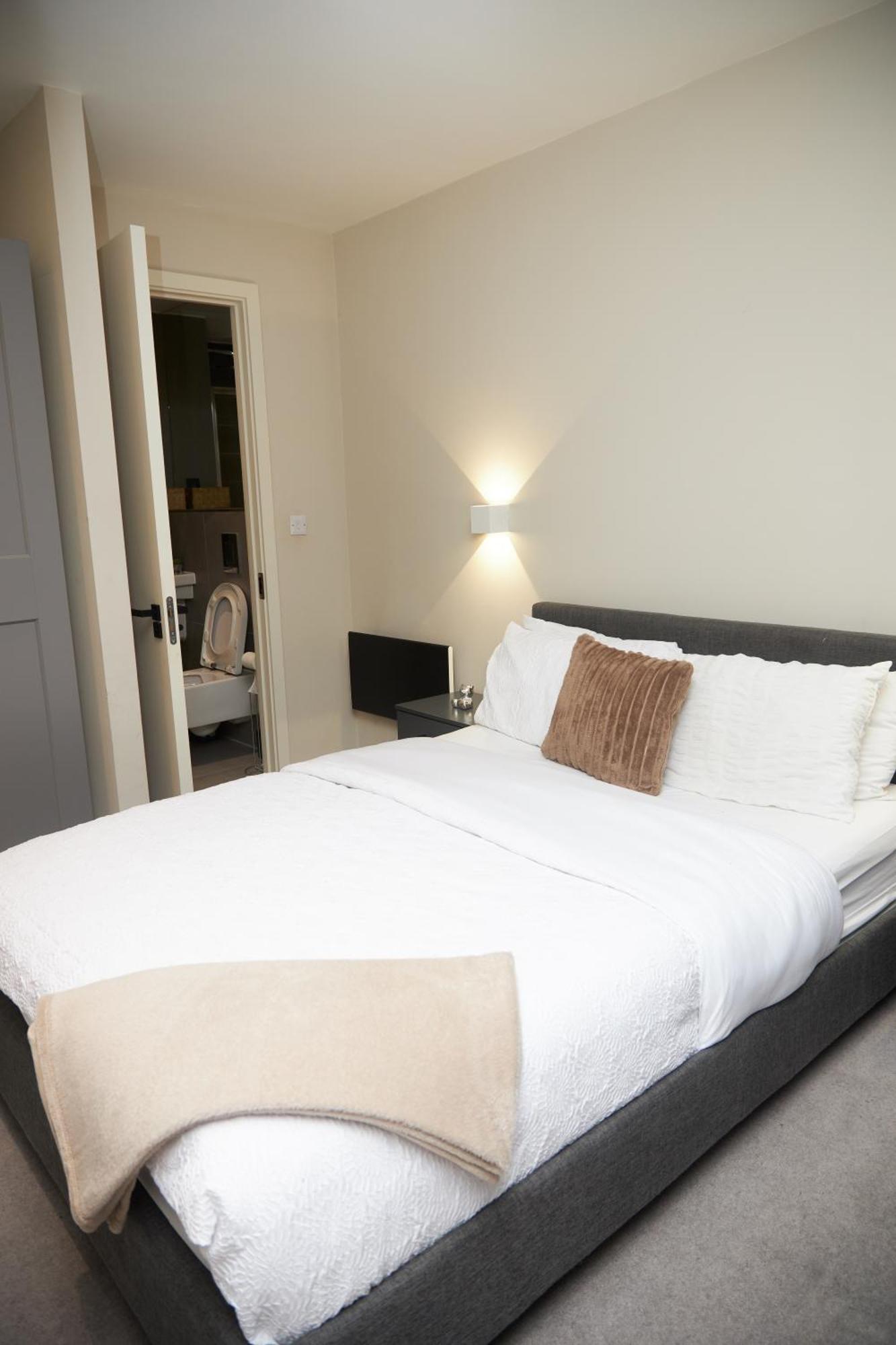 Central Manchester Luxury 2 Bed Apartment With Balcony Exterior foto